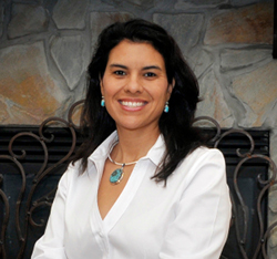 Laura Contreras-Rowe, author, Aim High Laura Contreras-Rowe, author, Aim High