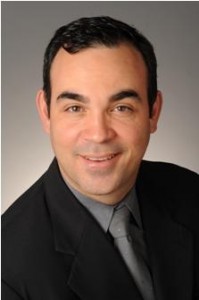 Roberto Perez, director, Hispanic Marketing, Comcast Cable Roberto Perez, director, Hispanic Marketing, Comcast Cable