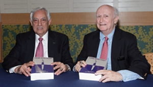 Sam Verdeja and Guillermo Martinez, editors, Cubans 