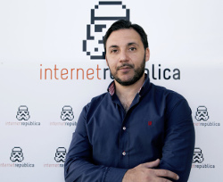 Ismael El-Qudsi, C.E.O., Internet Republic